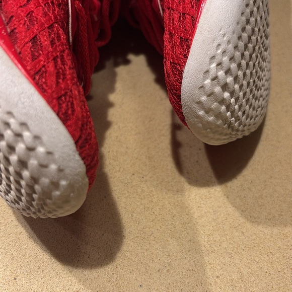 Red Steph Curry sneakers men’s 10, insoles are replaced - please see photos - Picture 4 of 9